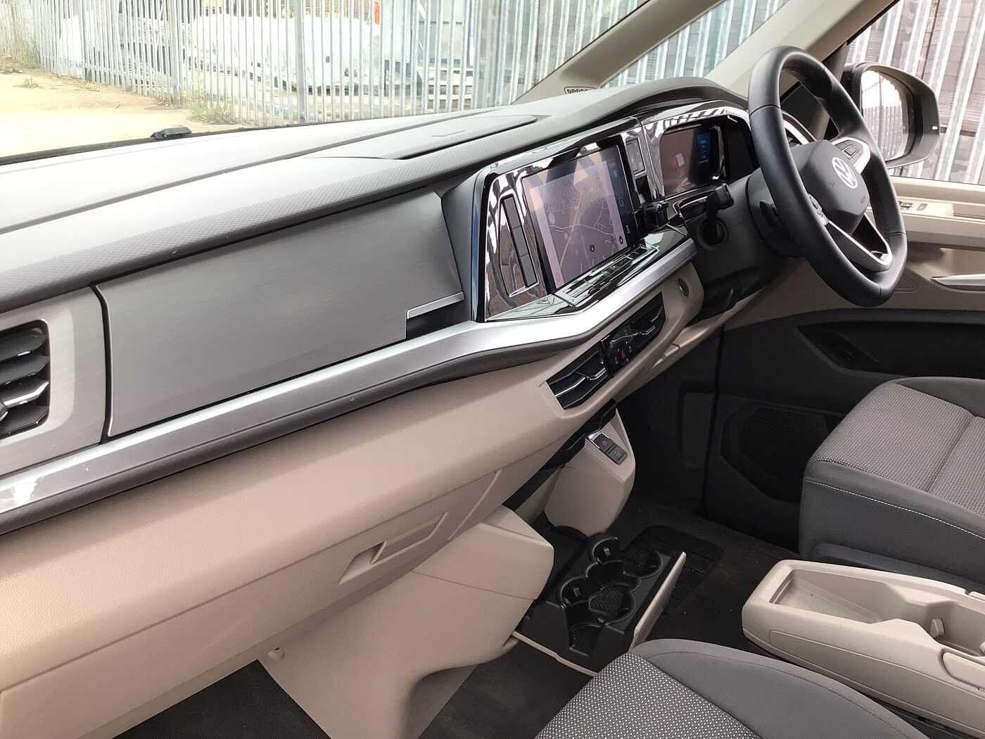 Volkswagen Multivan Life Standard 218 PS 1.4 eHybrid 6-Speed DSG