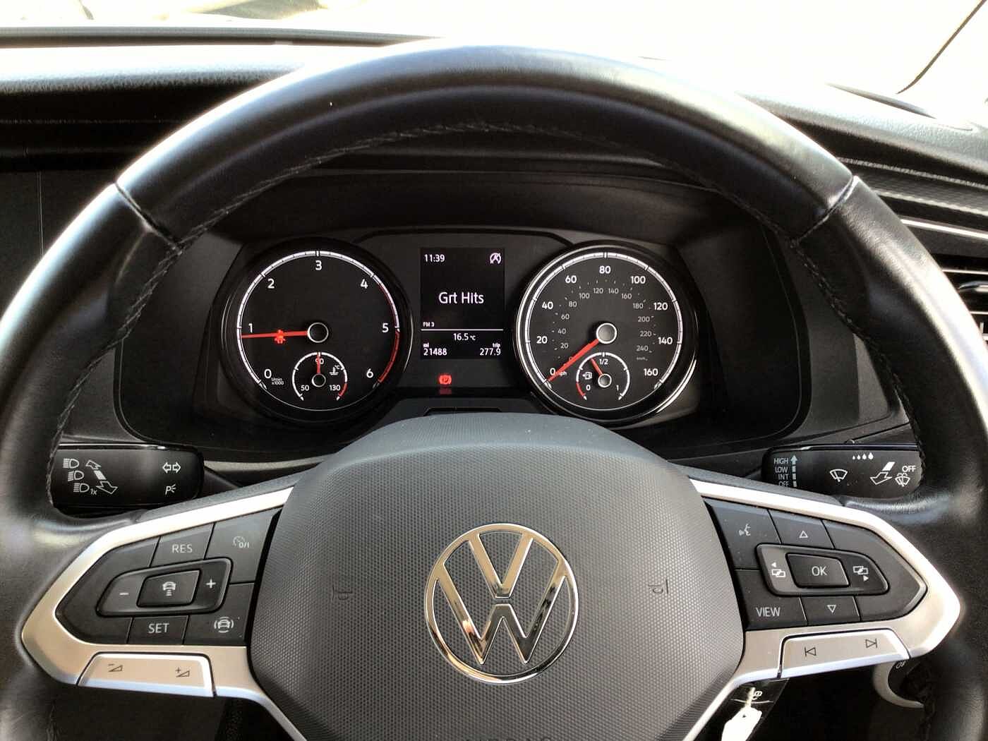 Volkswagen Transporter T28 Panel van Highline SWB 110 PS 2.0 TDI 5sp Manual