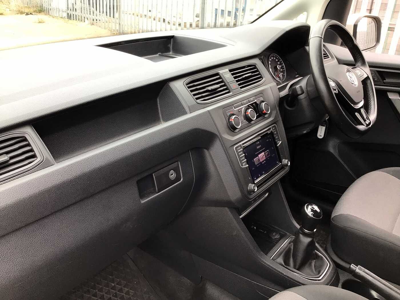 Volkswagen Caddy 2.0 TDI (102PS) C20 Highline BMT Panel Van