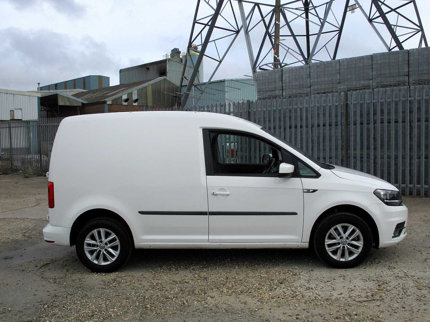 Volkswagen Caddy 2.0 TDI (102PS) C20 Highline BMT Panel Van