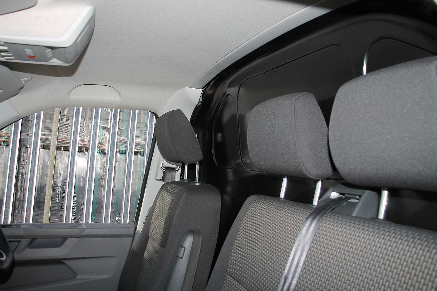 Volkswagen Transporter T28 Panel van Highline LWB 150 PS 2.0 TDI 6sp Manual