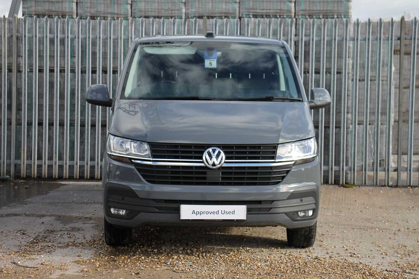 Volkswagen Transporter T28 Panel van Highline LWB 150 PS 2.0 TDI 6sp Manual