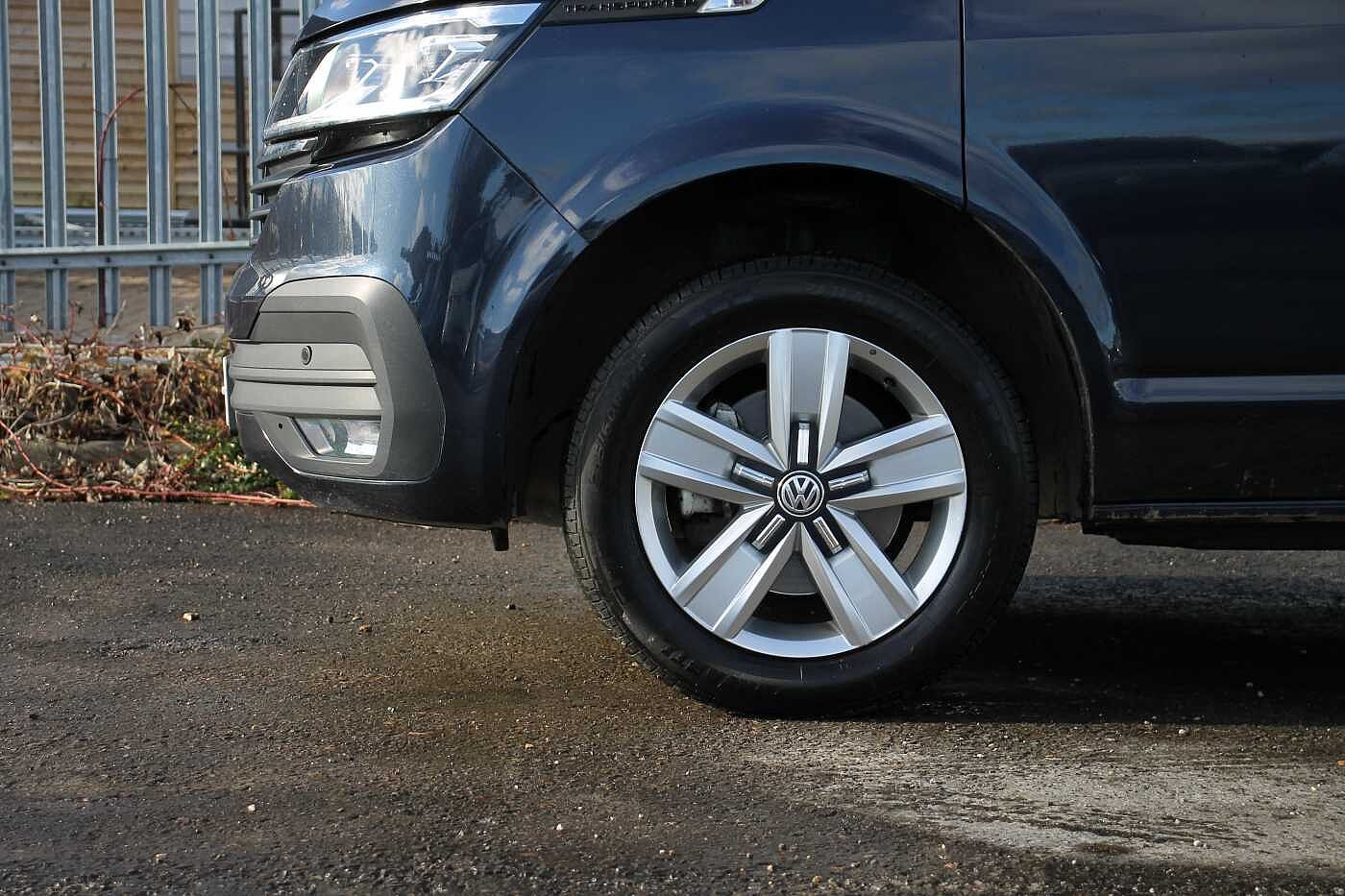 Volkswagen Transporter T32 Panel van Highline SWB 150 PS 2.0 TDI 6sp Manual