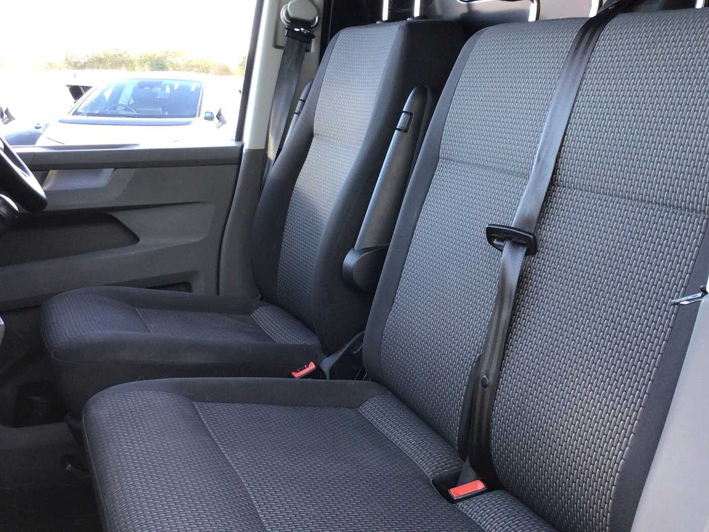 Volkswagen Transporter T28 Swb Diesel T28 Panel van Highline SWB 110 PS 2.0 TDI 5sp Manual