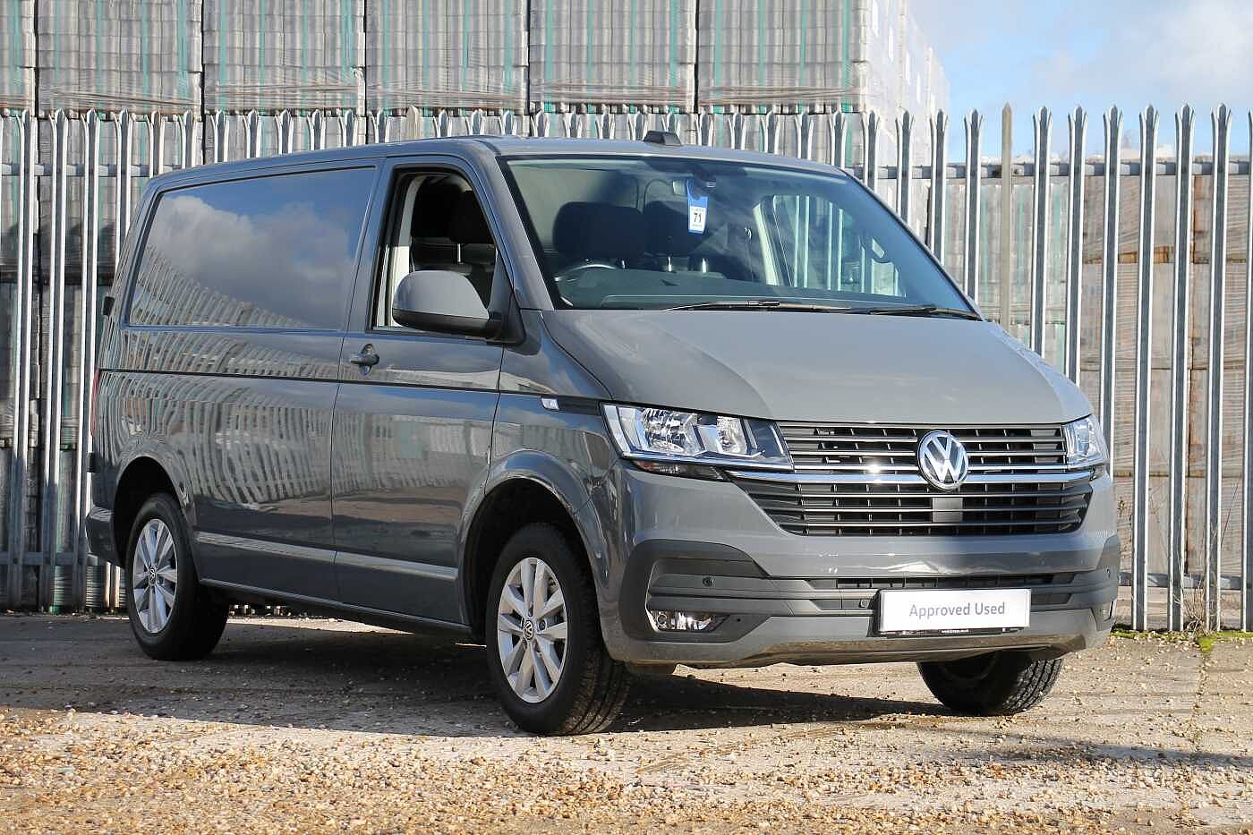 Volkswagen Transporter T28 Panel van Highline SWB 150 PS 2.0 TDI 6sp Manual