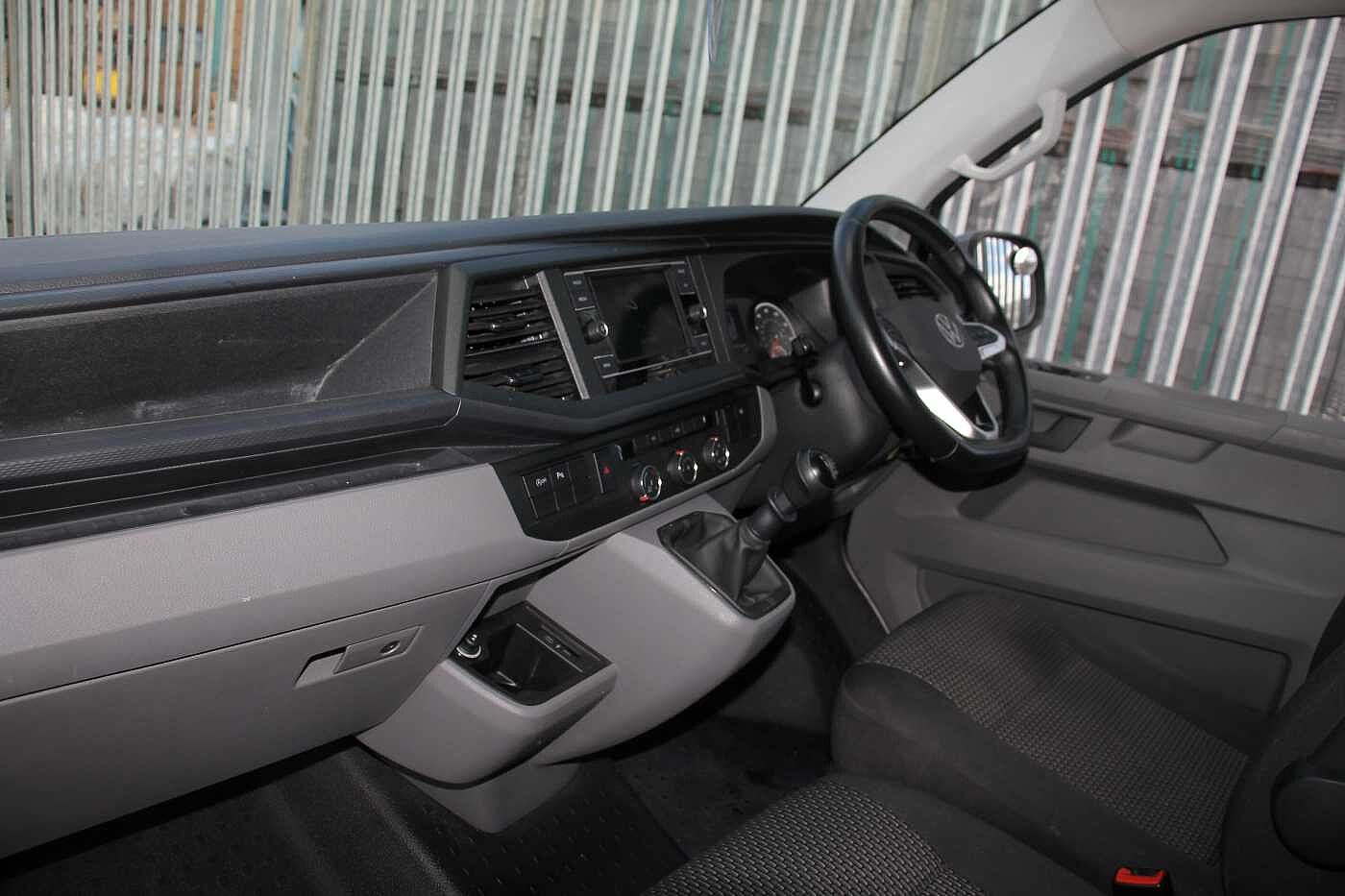 Volkswagen Transporter T28 Panel van Highline SWB 150 PS 2.0 TDI 6sp Manual
