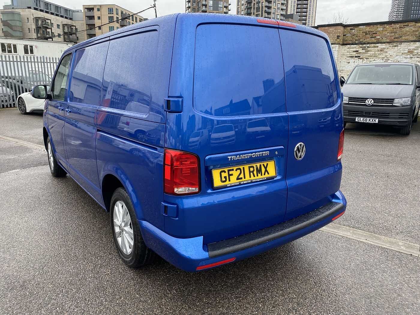 Volkswagen Transporter 2.0TDI 110ps T28 Highline BMT SWB Panel Van