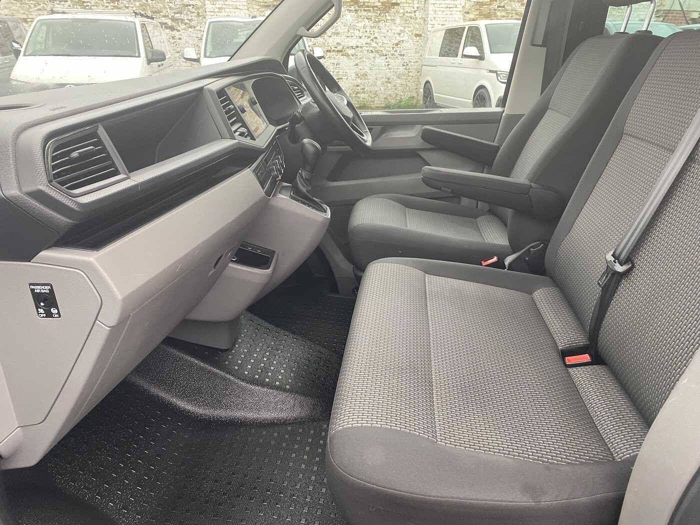 Volkswagen Transporter 2.0TDI 150ps T32 Kombi Highline BMT LWB PV D