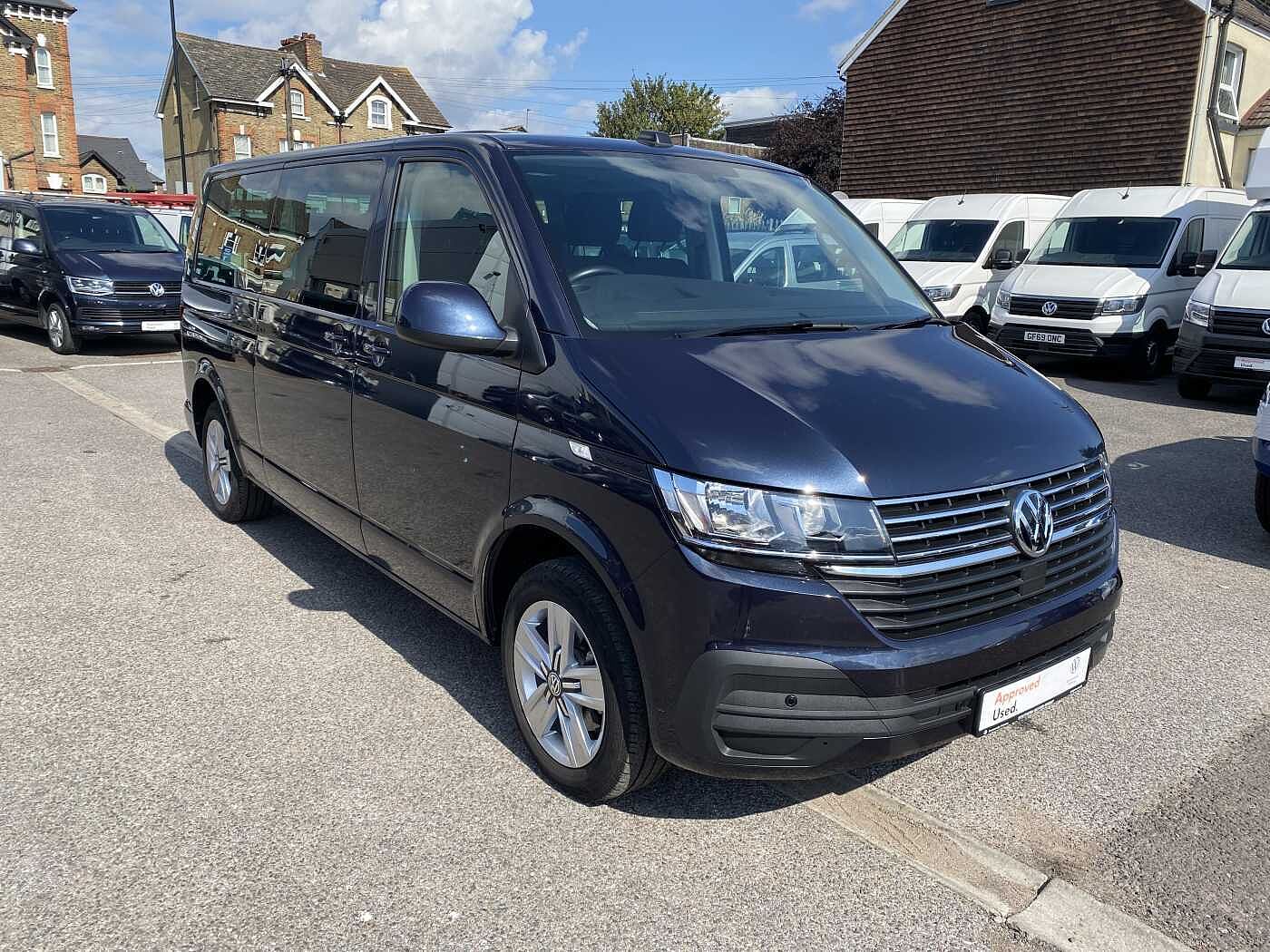 Volkswagen Transporter Shuttle T32 SE LWB 2.0TDI 150PS DSG