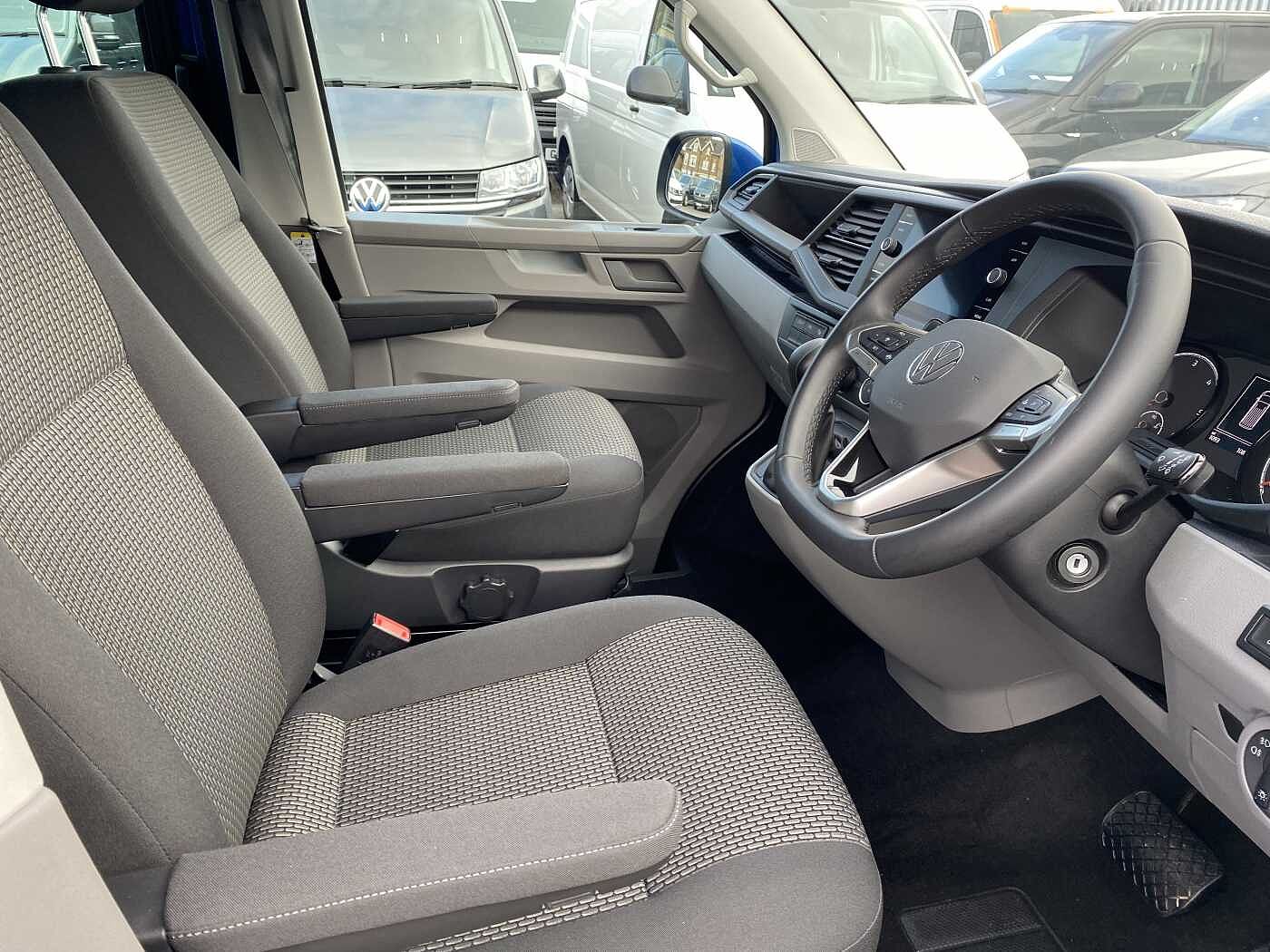 Volkswagen Transporter Kombi