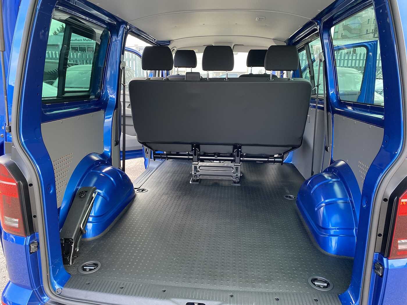 Volkswagen Transporter Kombi