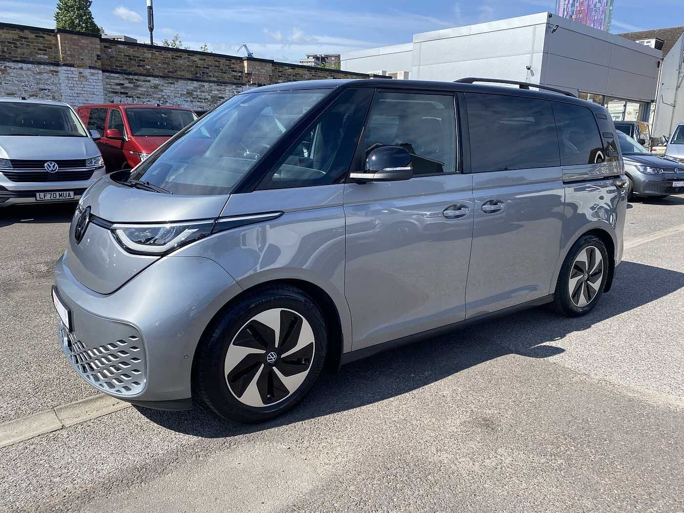 Volkswagen ID.Buzz ID. Buzz E (204ps) Life Standard (77kWh) Pro Auto