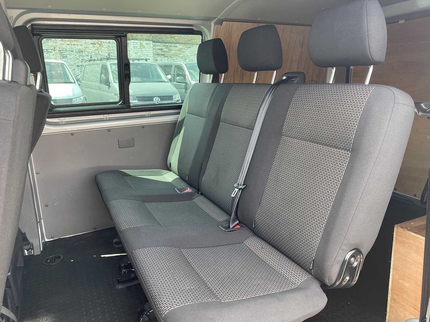 Volkswagen Transporter 2.0TDI 110ps Eu6dT-E T30 Kombi Highline SWB