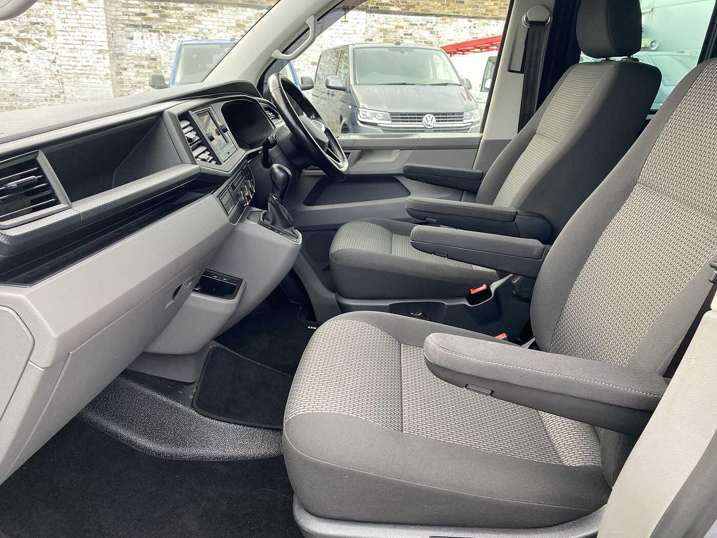 Volkswagen Transporter 2.0TDI 150ps T32 Highline BMT SWB Panel Van D