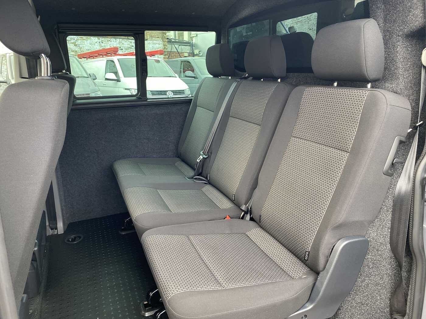 Volkswagen Transporter 2.0TDI 150ps T32 Highline BMT SWB Panel Van D