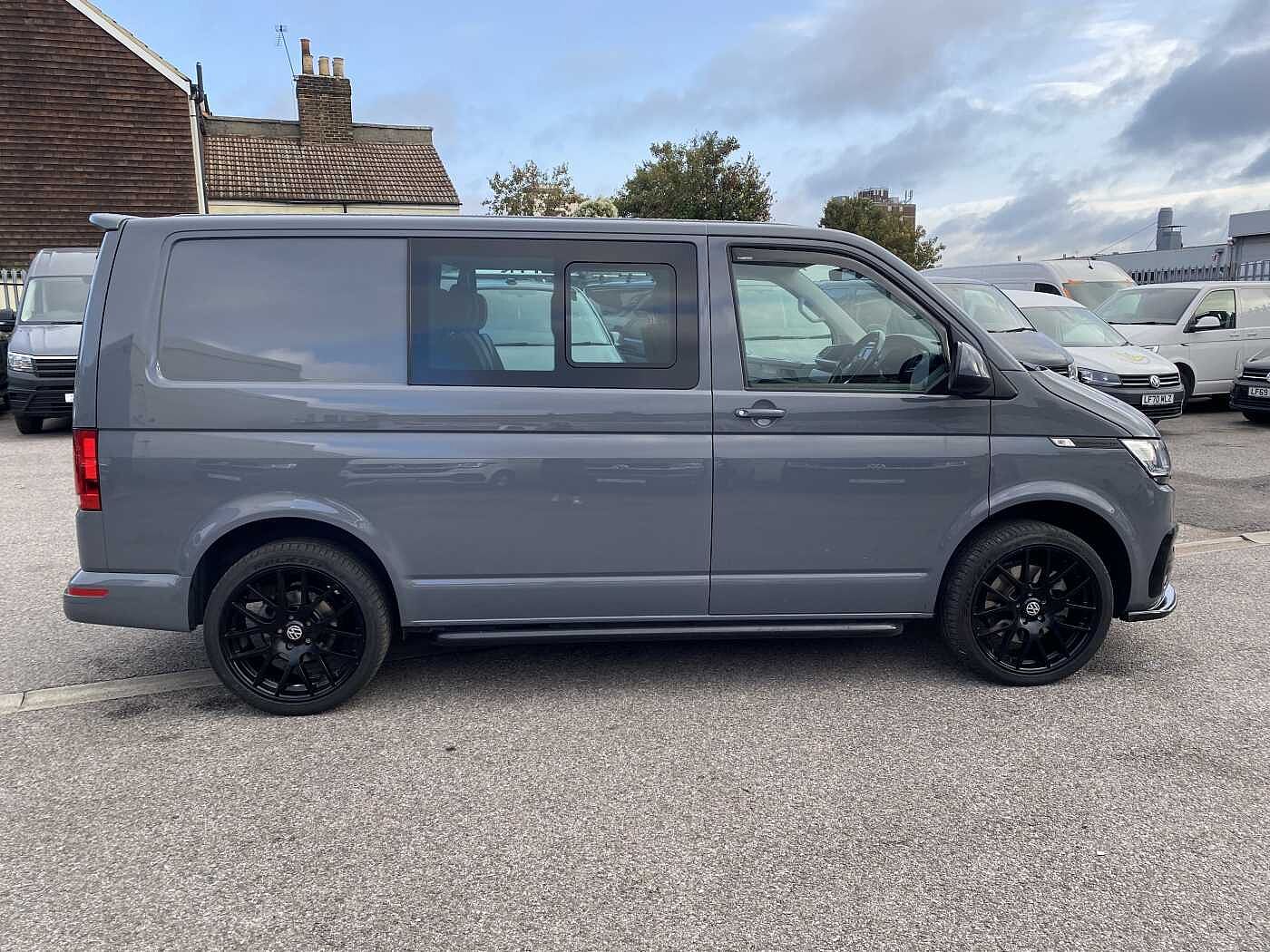 Volkswagen Transporter 2.0TDI 150ps T32 Highline BMT SWB Panel Van D