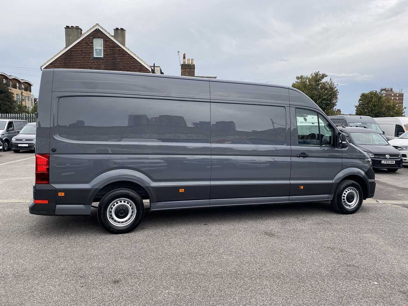 Volkswagen Crafter 2.0TDI 140PS Eu6dT-E CR35 LWB Trendline Panel Van