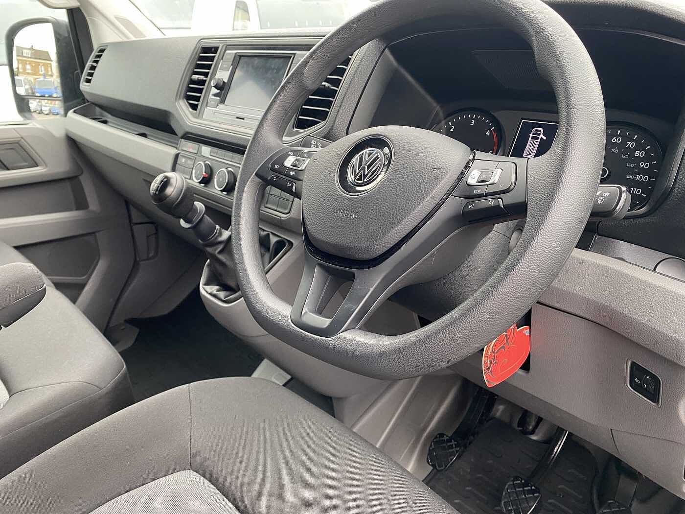 Volkswagen Crafter 2.0TDI 140PS Eu6dT-E CR35 LWB Trendline Panel Van