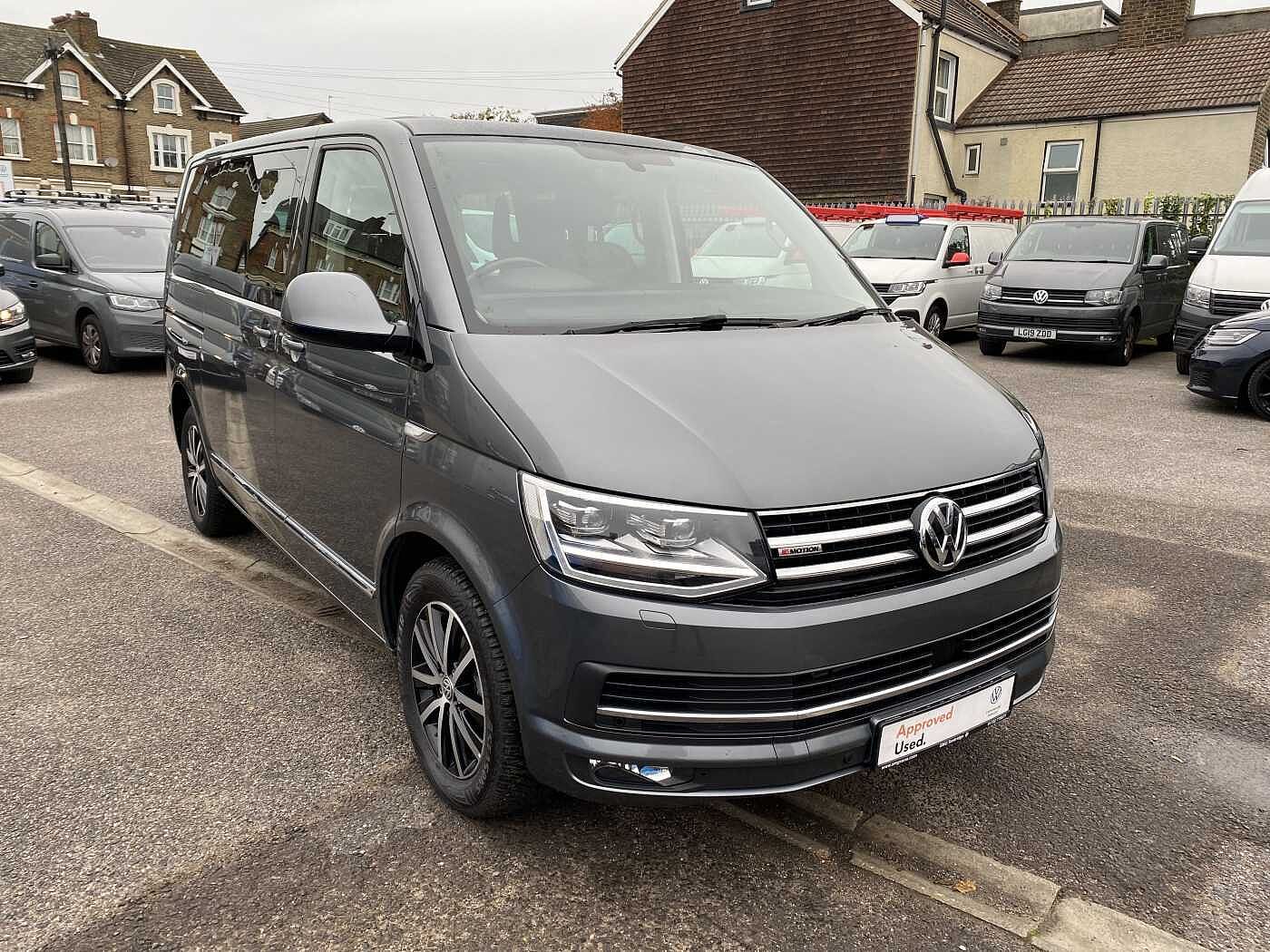 Volkswagen Caravelle Exec 2.0BiTDI 199 Eu6 SWB 4MOTION 7sDSG