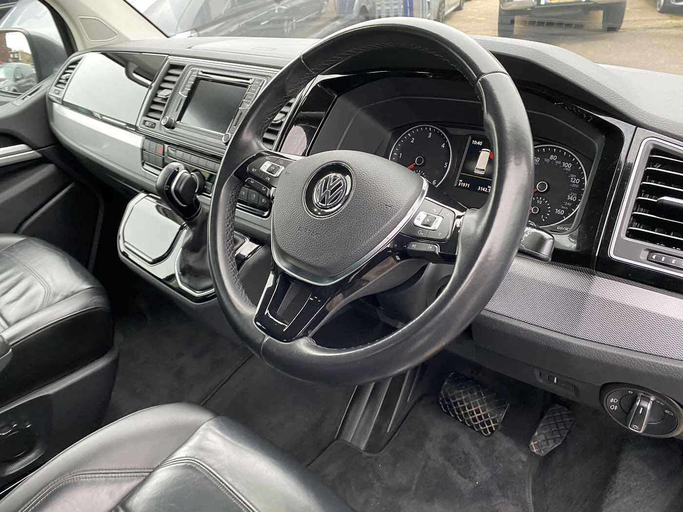 Volkswagen Caravelle Exec 2.0BiTDI 199 Eu6 SWB 4MOTION 7sDSG