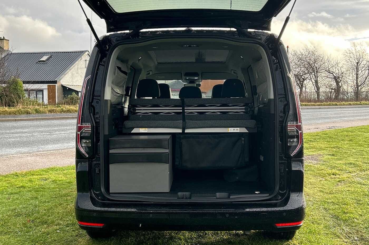 Volkswagen Caddy California Maxi Diesel Estate 2.0 TDI 122 5dr DSG