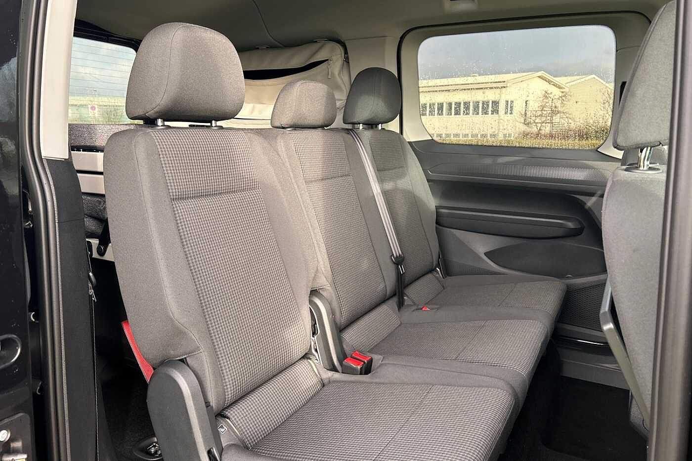 Volkswagen Caddy California Maxi Diesel Estate 2.0 TDI 122 5dr DSG