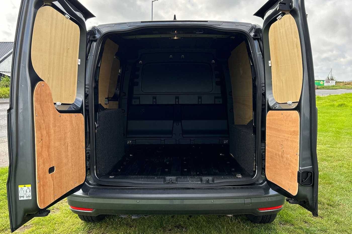 Volkswagen Caddy Cargo 2.0TDI 102PS C20 Commerce Pro PV