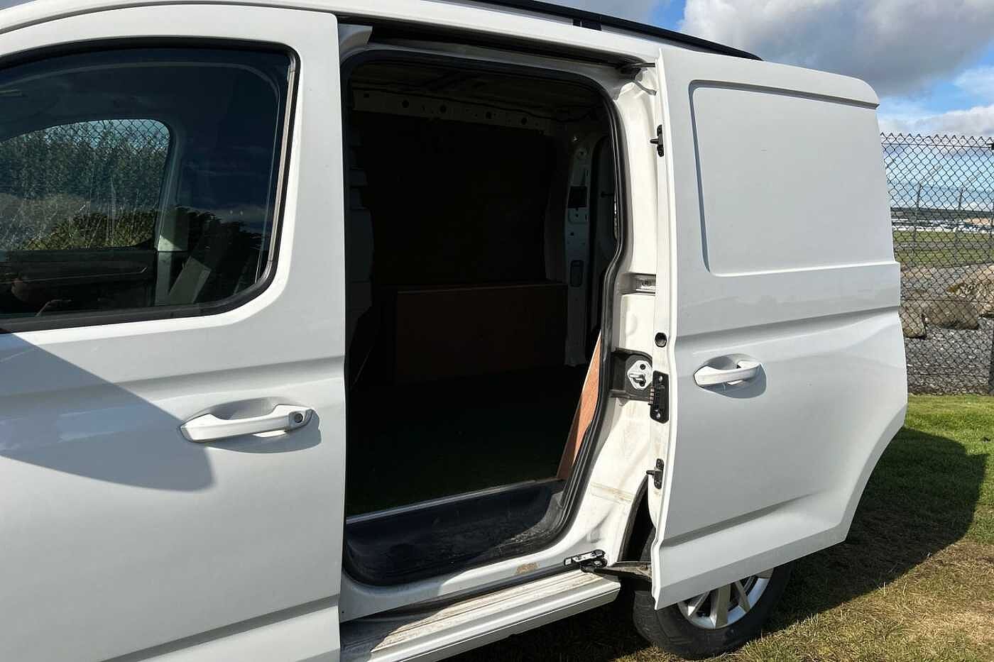 Volkswagen Caddy 2.0TDI (102PS)C20 Cargo Commerce Pro PV