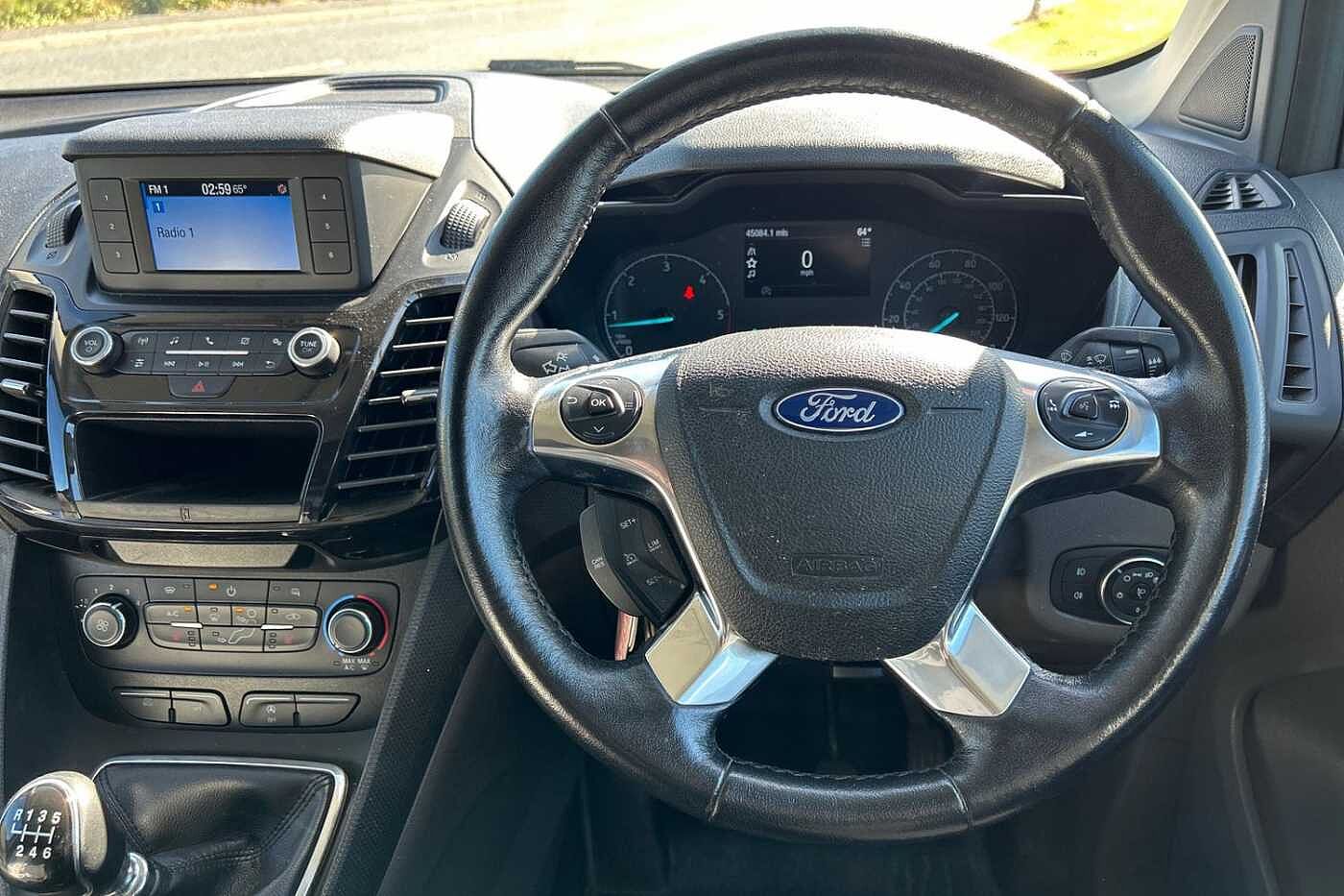 Ford Transit Connect 1.5 EcoBlue 120PSL1 200 LTD PVan
