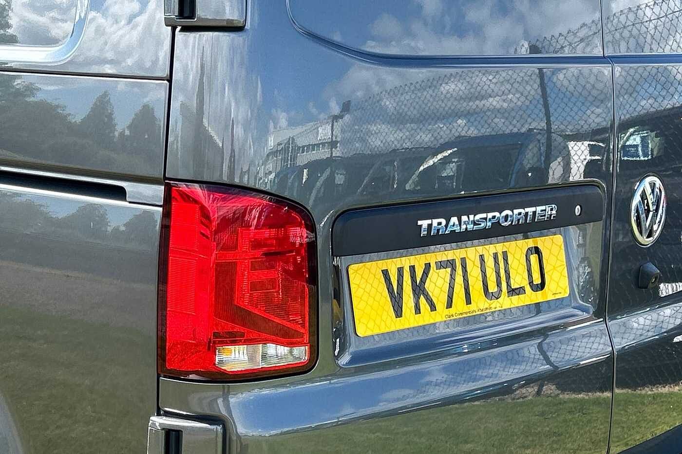 Volkswagen Transporter 2.0TDI 150ps T28 Highline BMT SWB PV D