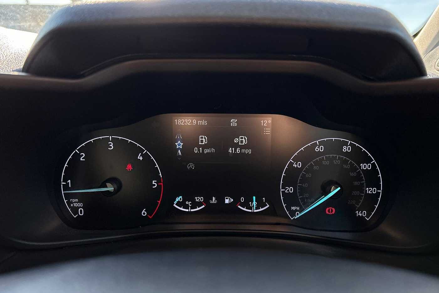 Ford Transit Connect 1.5 EcoBlue 120PSL1 200 LTD PVan