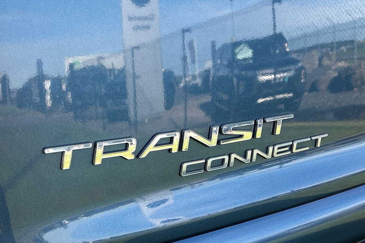 Ford Transit Connect 1.5 EcoBlue 120PSL1 200 LTD PVan