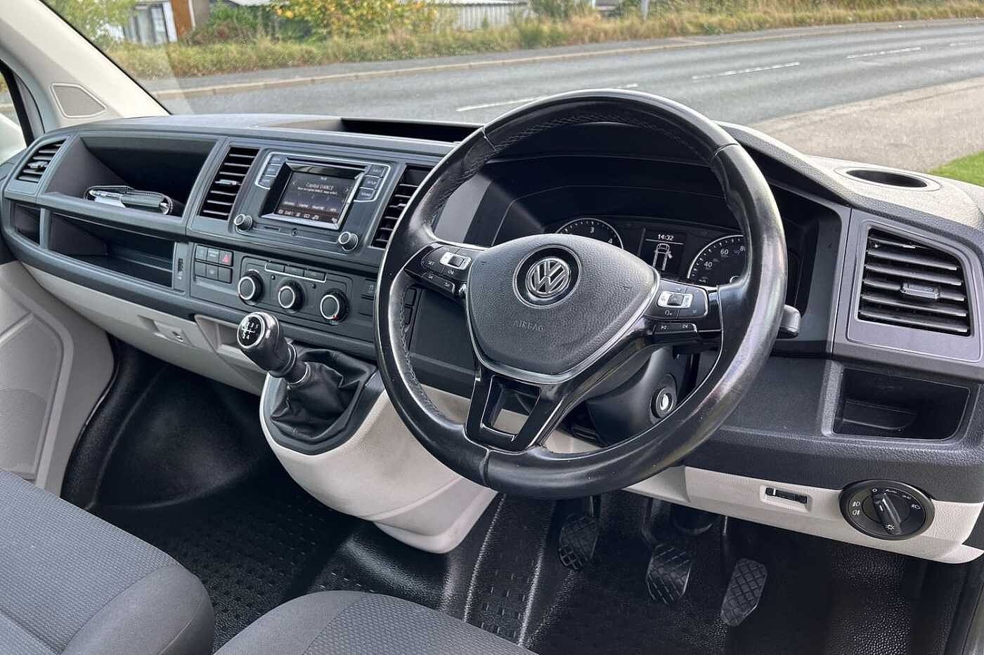 Volkswagen Transporter PV 2.0TDI (102PS) T28 Highline BMT SWB