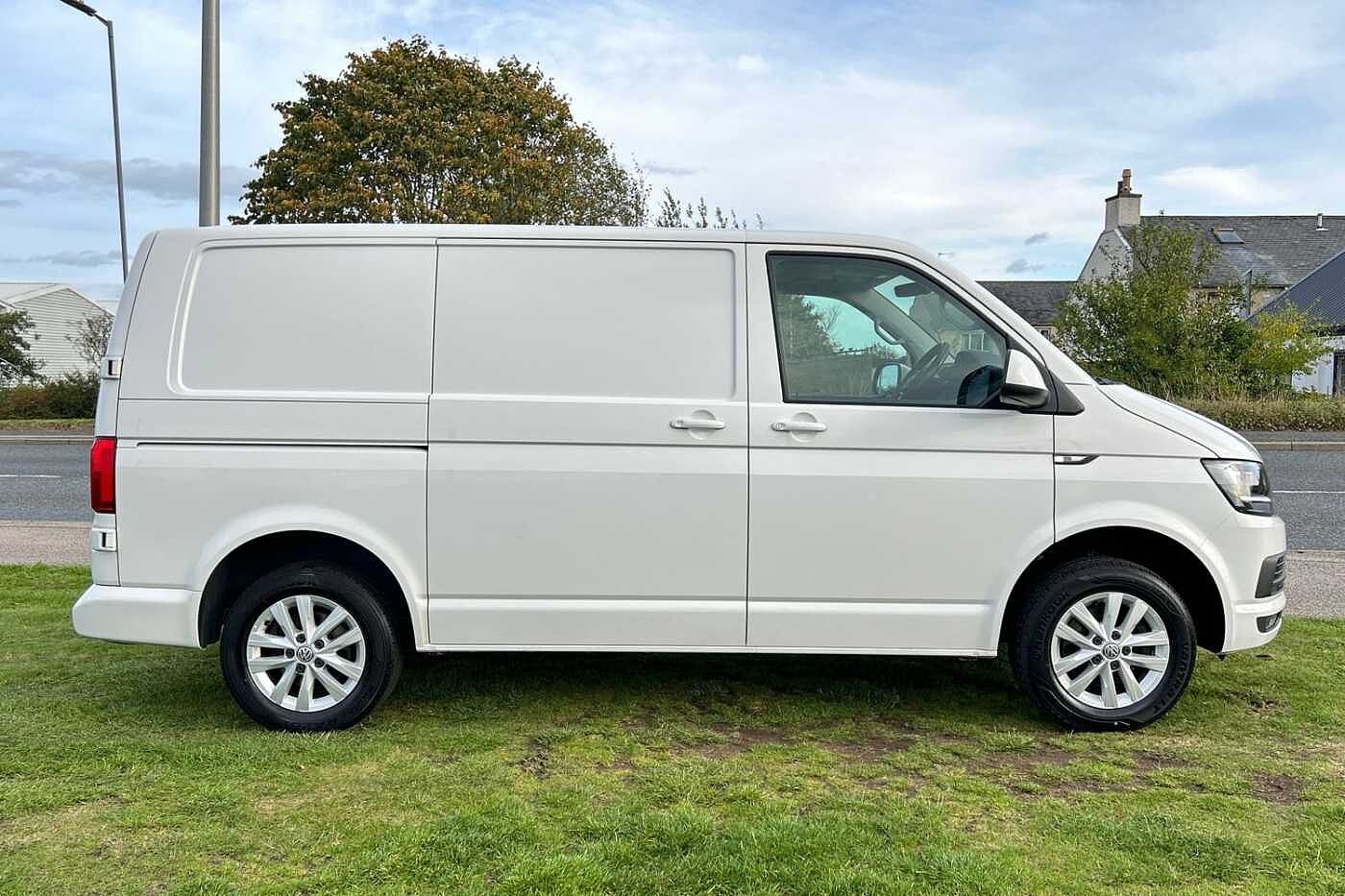 Volkswagen Transporter PV 2.0TDI (102PS) T28 Highline BMT SWB