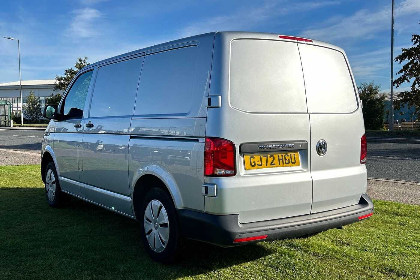 Volkswagen Transporter 2.0TDI 110ps T28 Startline BMT SWB PV