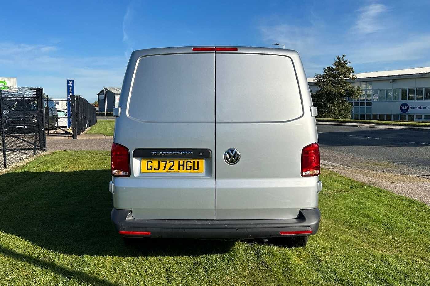 Volkswagen Transporter 2.0TDI 110ps T28 Startline BMT SWB PV