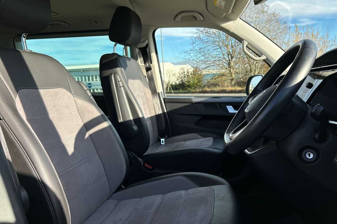 Volkswagen Caravelle 2.0TDI (204PS)(Eu6d) BMT SWB 7 seats DSG