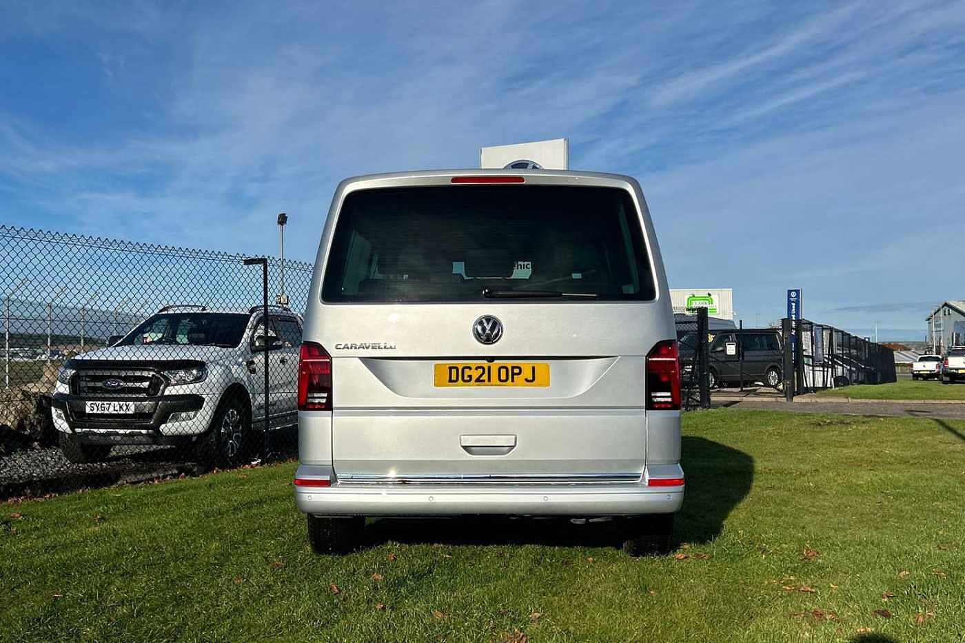Volkswagen Caravelle 2.0TDI (204PS)(Eu6d) BMT SWB 7 seats DSG