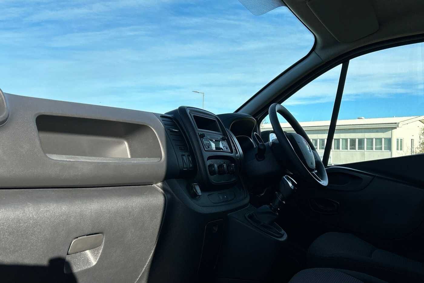 Renault Trafic 2.0dCi (EU6dT) SL28 Energy 120 Business PV