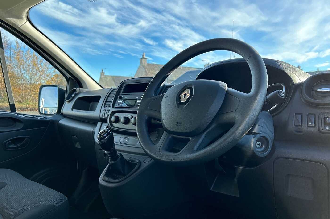 Renault Trafic 2.0dCi (EU6dT) SL28 Energy 120 Business PV