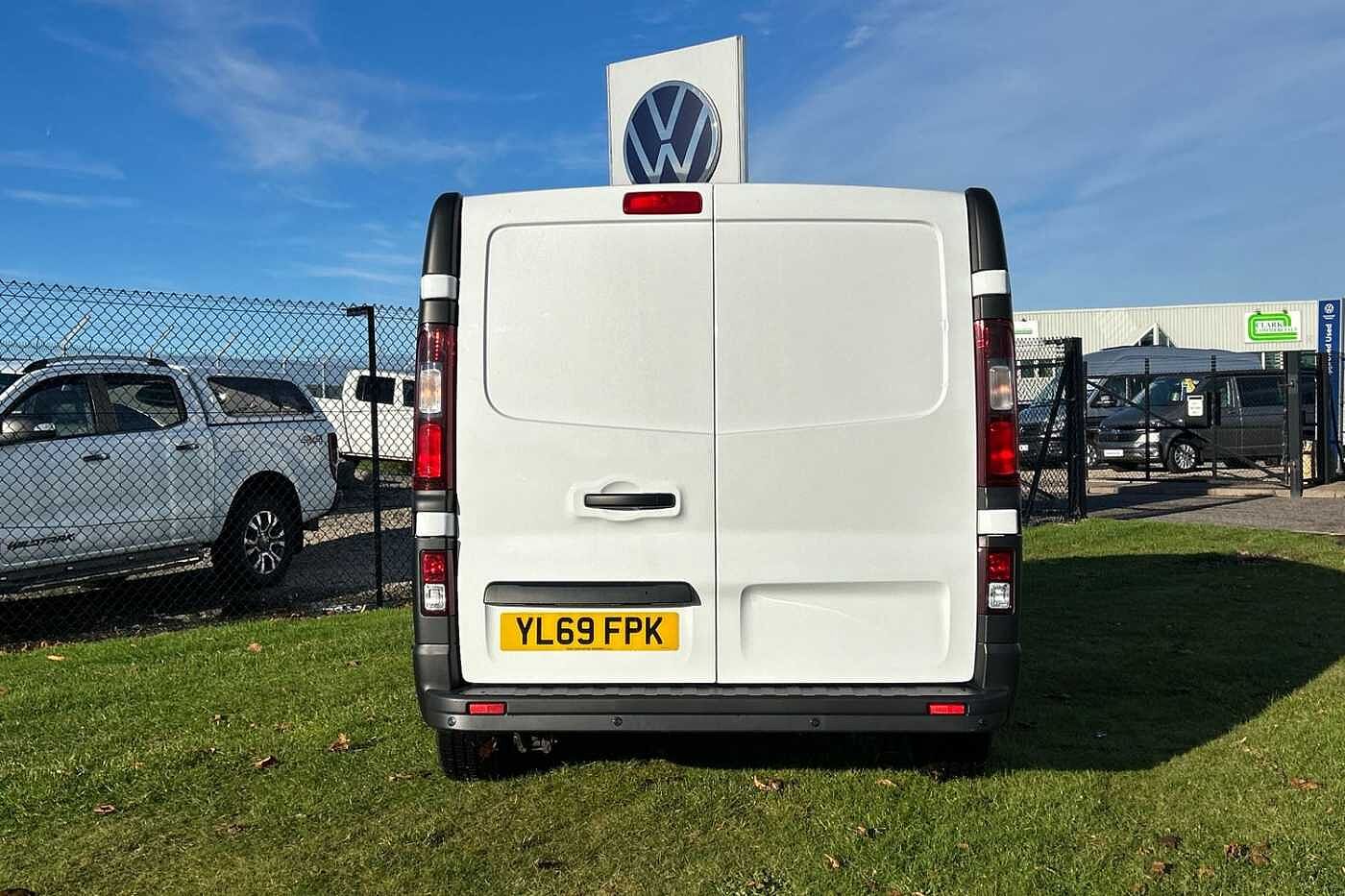 Renault Trafic 2.0dCi (EU6dT) SL28 Energy 120 Business PV