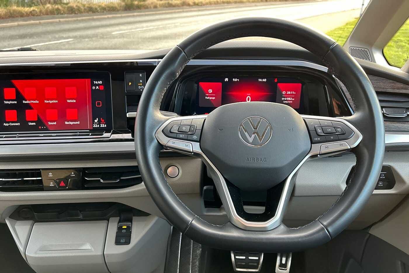 Volkswagen Multivan Style 2.0TDI 150ps Long 7S Combi DSG