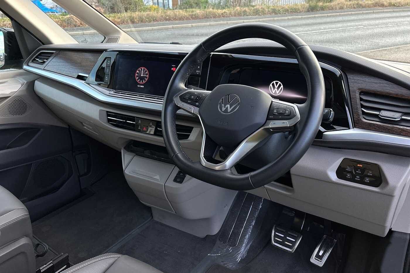 Volkswagen Multivan Style 2.0TDI 150ps Long 7S Combi DSG