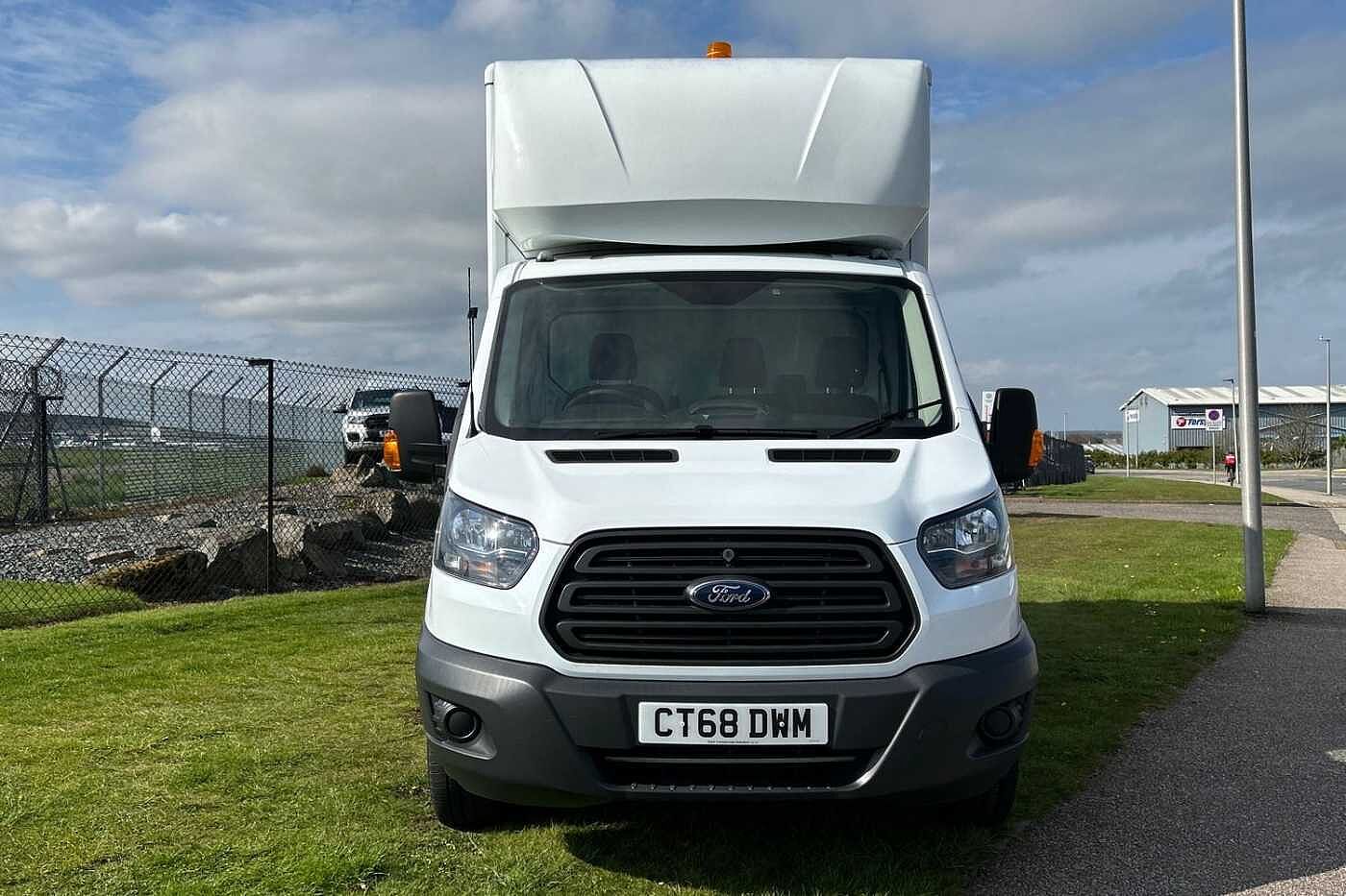 Ford Transit 2.0TDCi (130PS)(EU6) RWD350 L3H1 SRW Luton