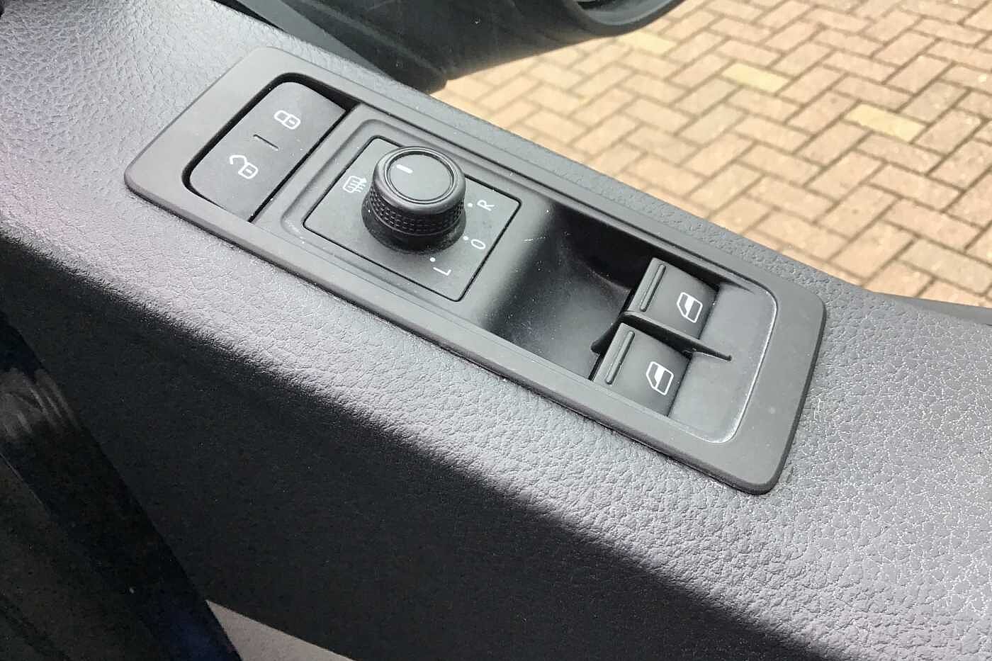 Volkswagen Transporter 2.0TDI (102PS)Eu6 T30 Startline LWB PV