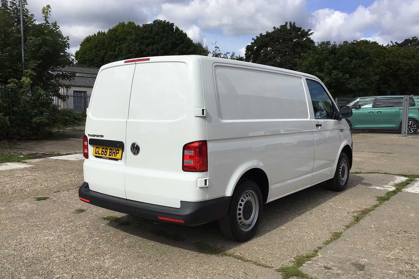 Volkswagen Transporter PV 2.0 TDI (102PS) T28 Startline SWB