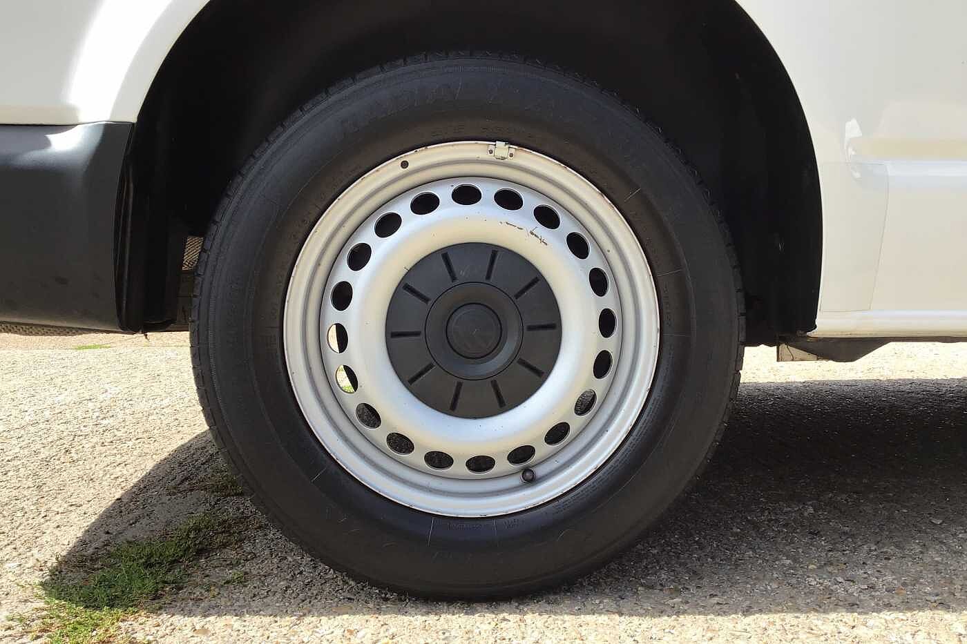 Volkswagen Transporter PV 2.0 TDI (102PS) T28 Startline SWB