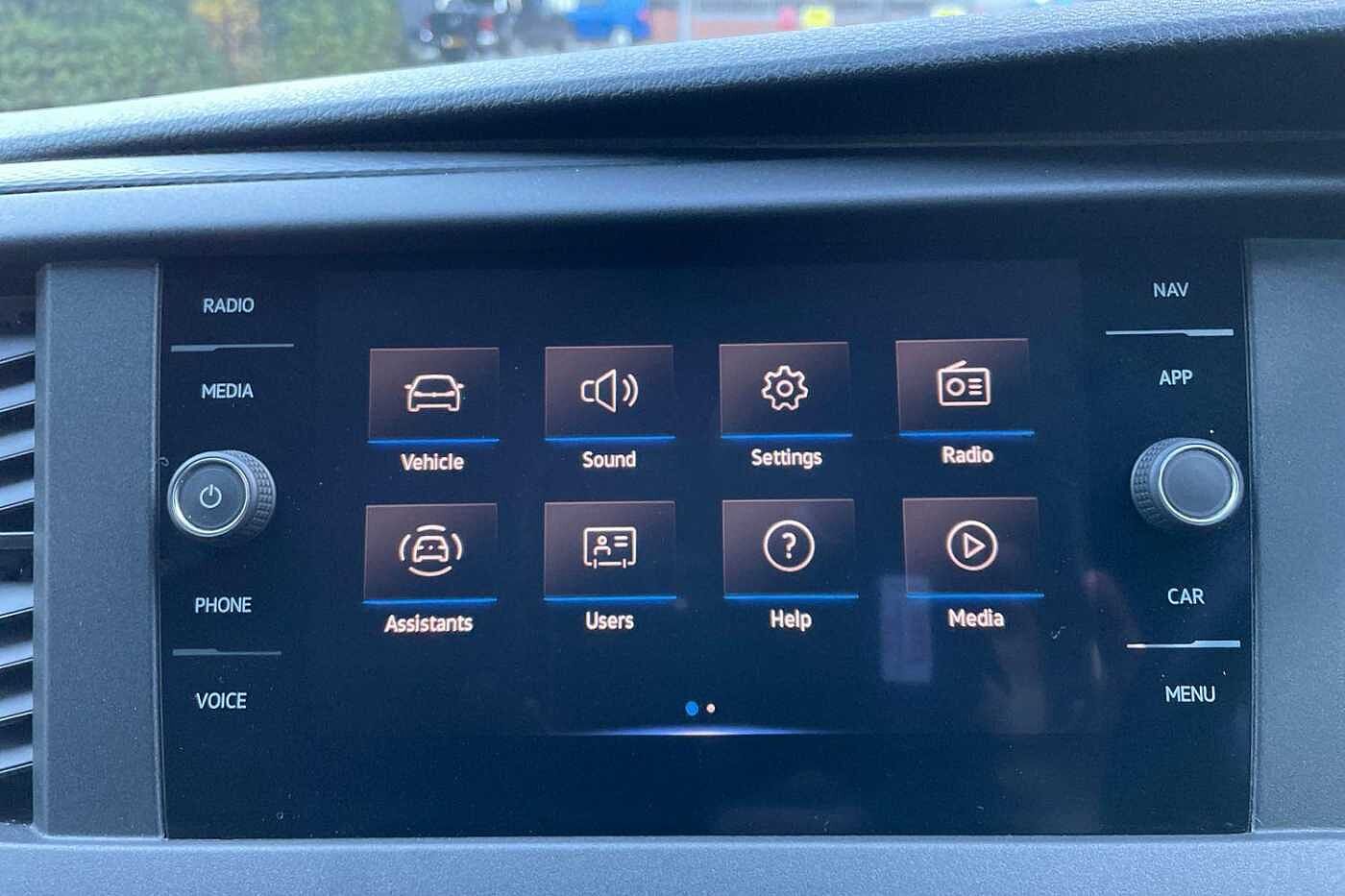 Volkswagen Transporter 2.0 TDI T30 Highline Crew Van 5dr Diesel DSG FWD SWB Euro 6 (s/s) (150 ps)