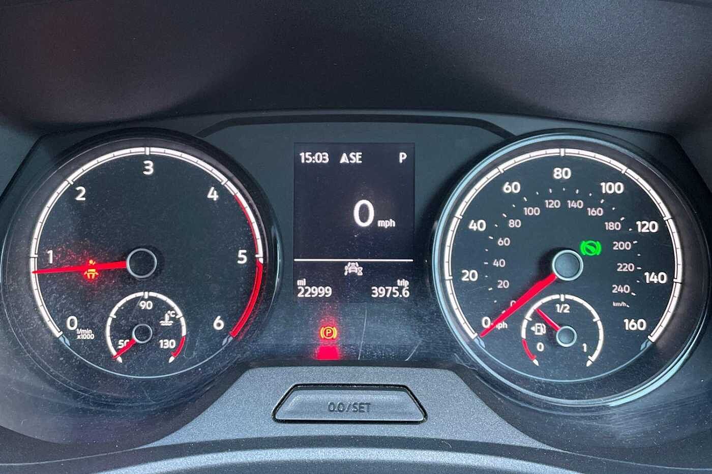 Volkswagen Transporter 2.0 TDI T30 Highline Crew Van 5dr Diesel DSG FWD SWB Euro 6 (s/s) (150 ps)