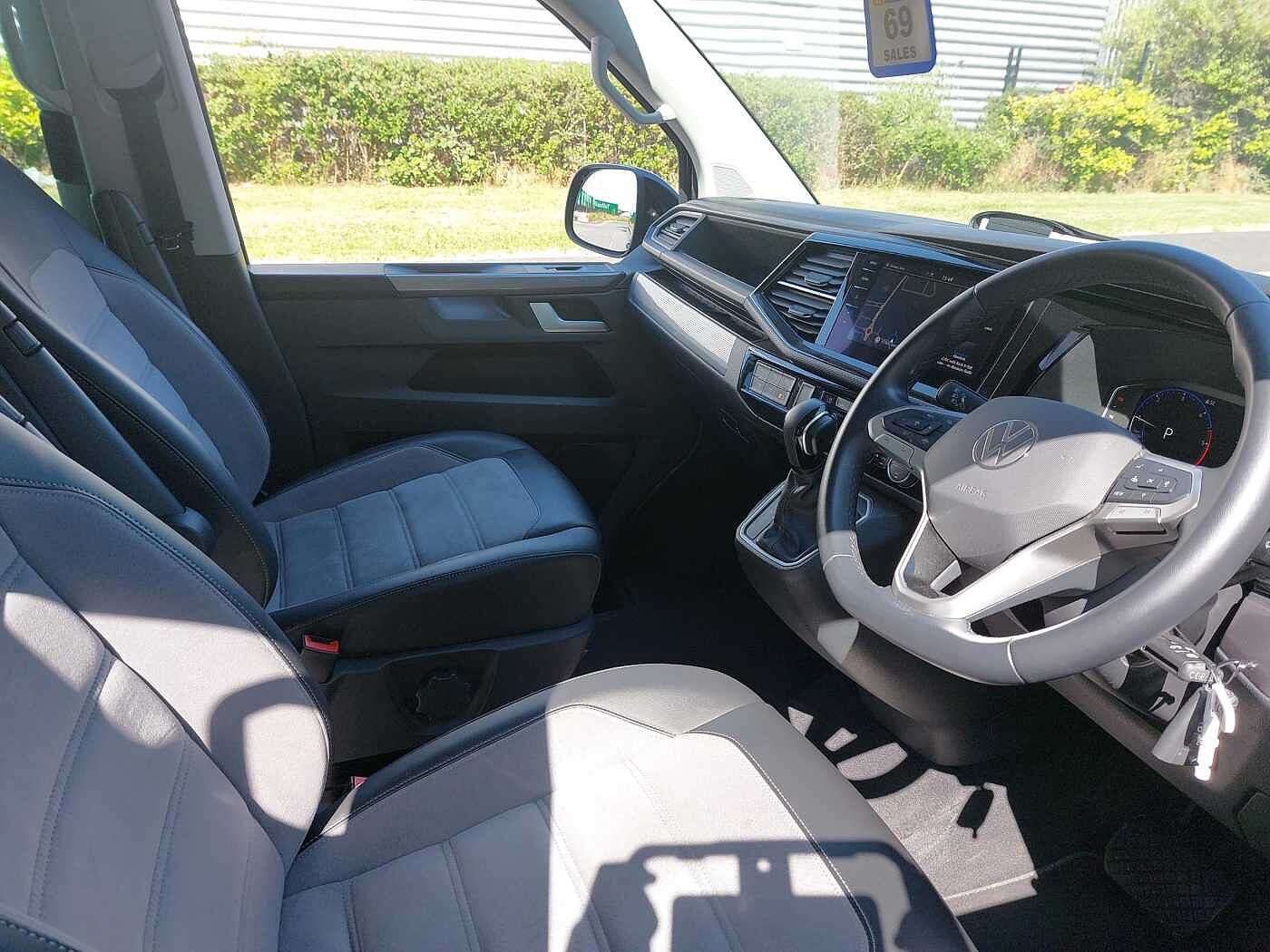 Volkswagen Caravelle 2.0 TDI Executive 150 5dr DSG